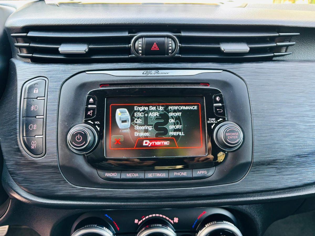 Alfa Romeo Giulietta 1.6 Jtdm-2 120cv Pacchetto Veloce