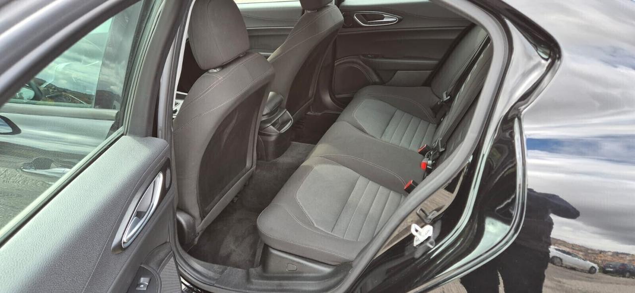 Alfa Romeo Giulia Mj 150CV Bus.-km82.000-Uniprip.