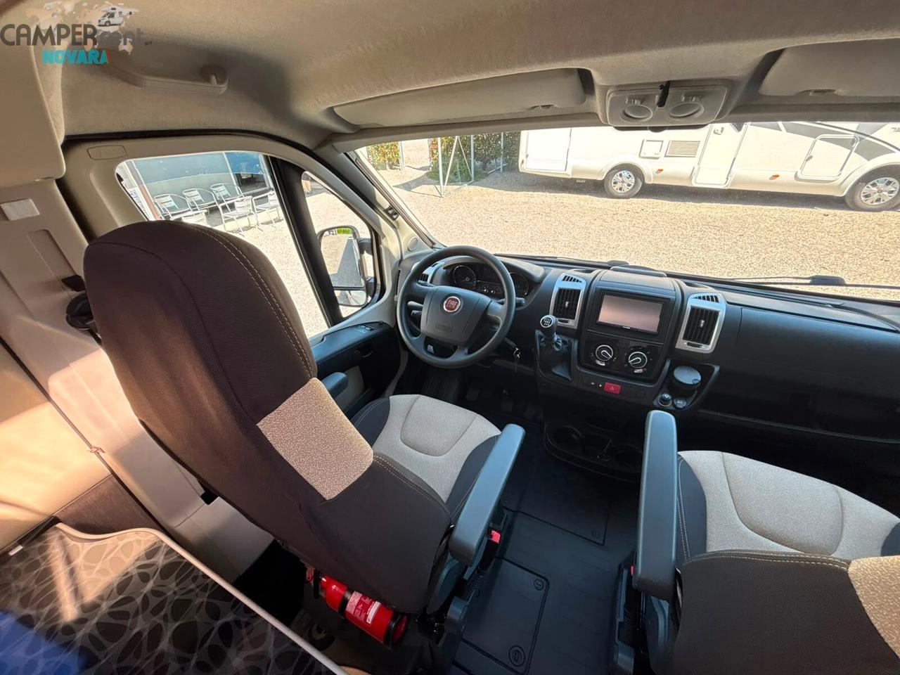 CHALLENGER VANY V 114 MAX EXCLUSIVE - Furgonato con doppio letto matrimoniale in coda