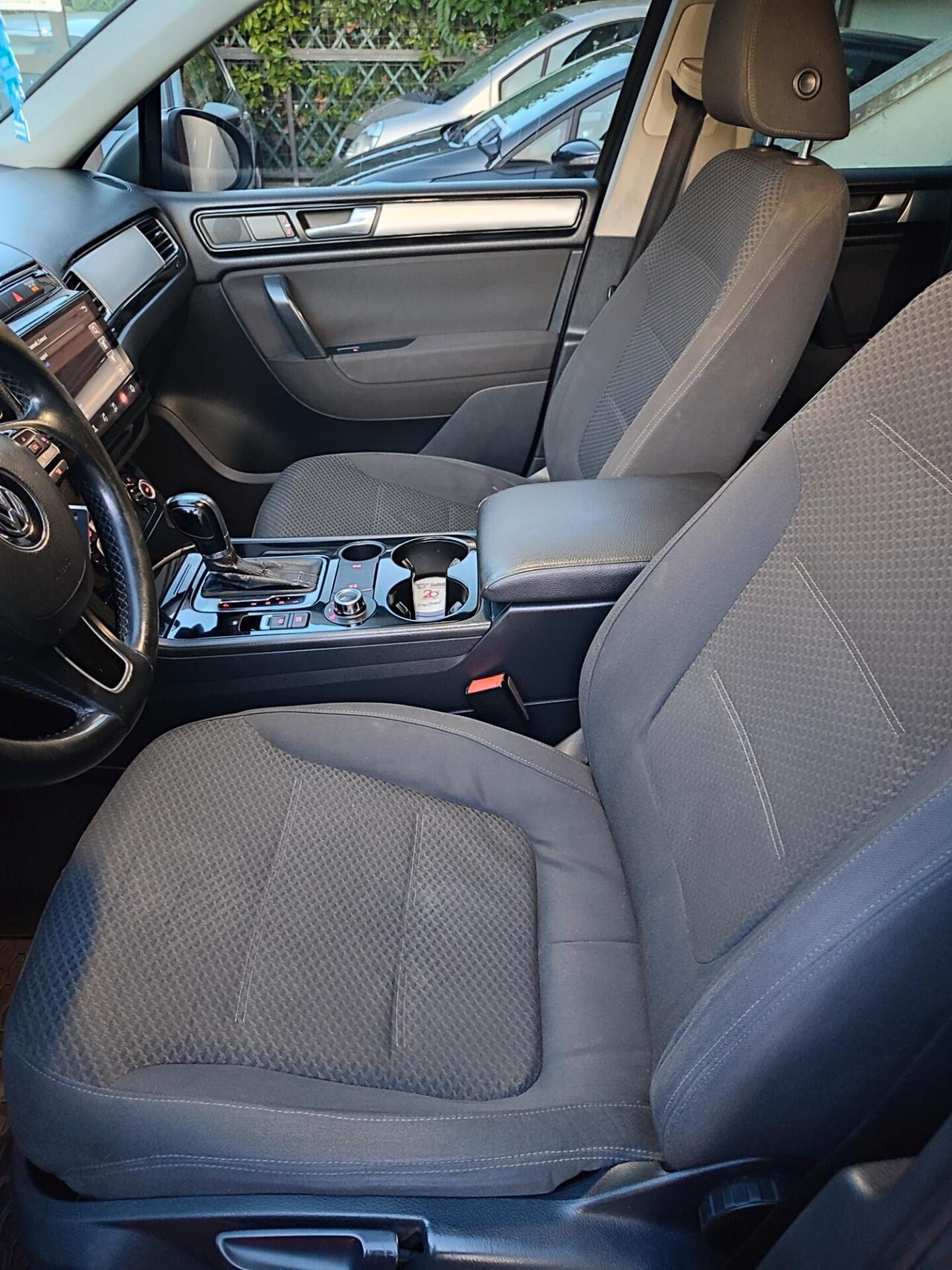 VOLKSWAGEN TOUAREG TDV6 2011 COME NUOVA BELLA