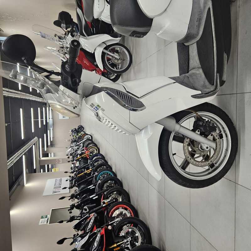 Aprilia Scarabeo 125 i.e. - 2011