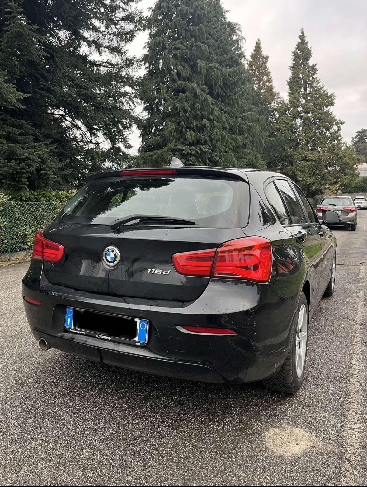 Bmw 116 116d 5p. Urban