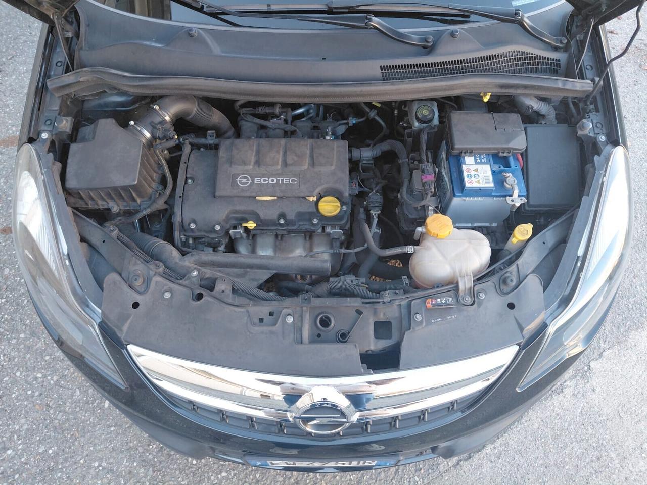 Opel Corsa 1.2 benzina UNICO PROPRIETARIO (Neopatentati)