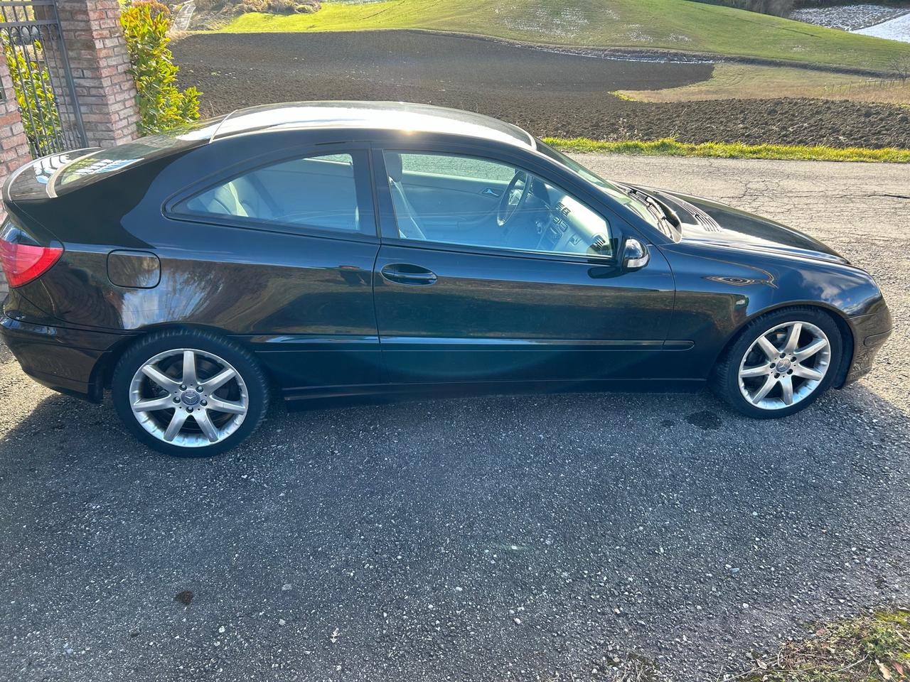 Mercedes-benz C 220 Sportcoupé Avantgarde