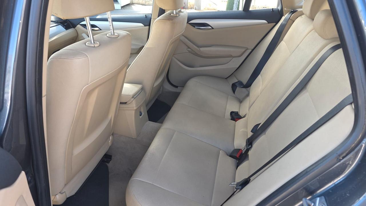 Bmw X1 xDrive18d X Line