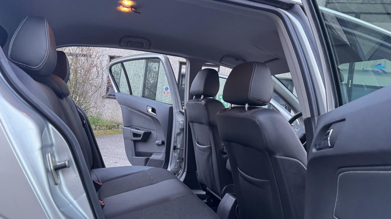 Opel Astra 1.6 T 16V 5 porte Cosmo Unico Proprietario del 44