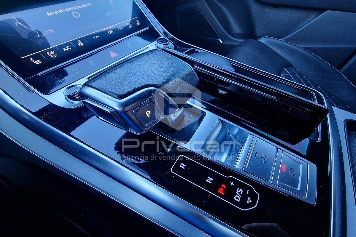 AUDI Q8 50 TDI 286 CV quattro tiptronic Sport