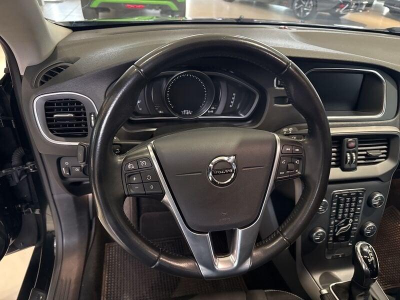 Volvo V40 D2 Geartronic Business Plus