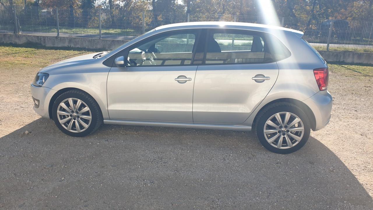 Volkswagen Polo 1.4 DSG 5 porte Highline 85cv