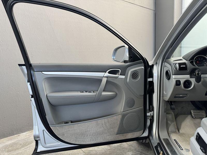 Porsche Cayenne 4.5 S Iscritta ASI - Book Service Porsche - 2 Proprietari - Da Amatore