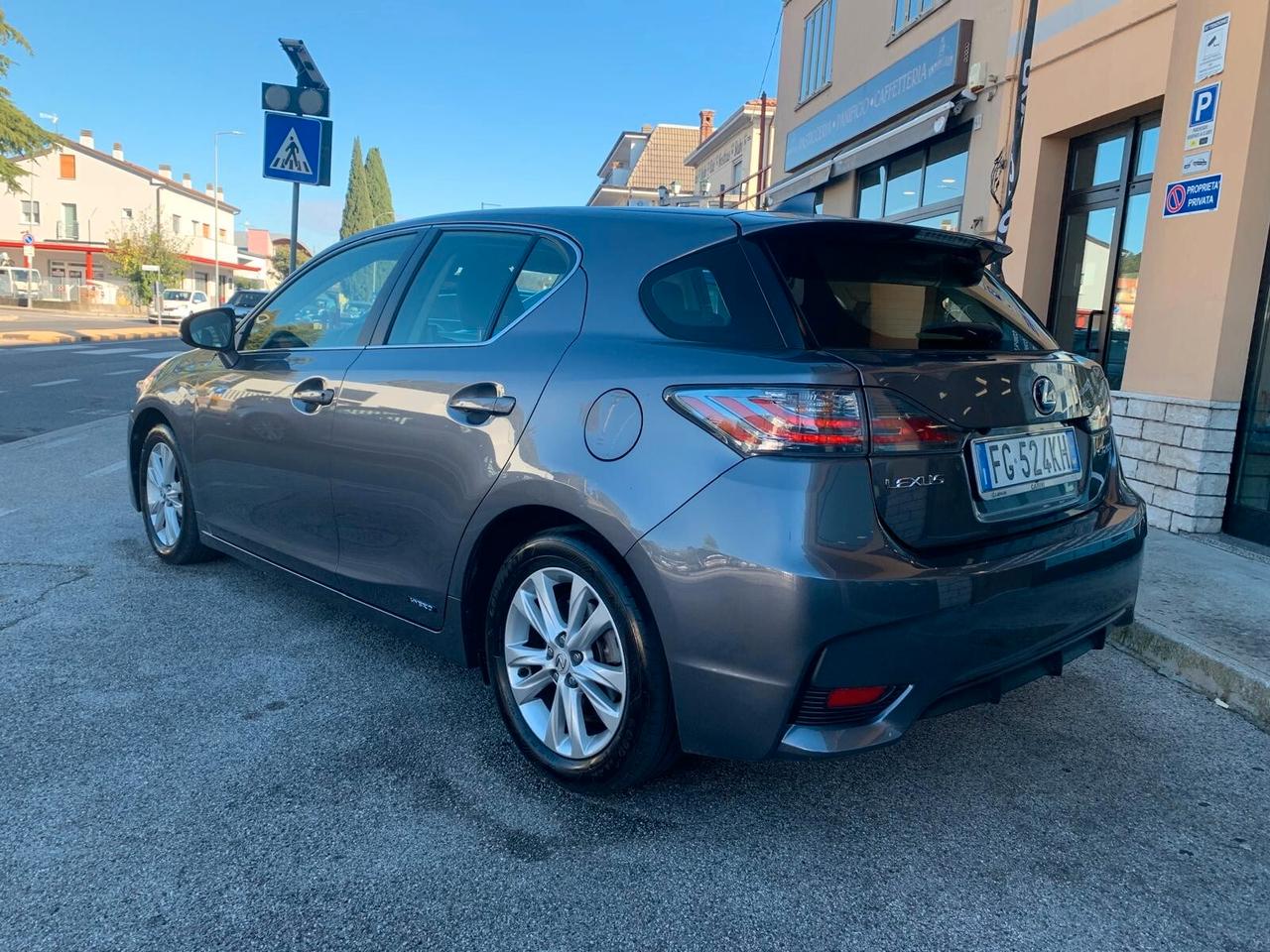 Lexus CT 200h Hybrid Executive Neopatentati