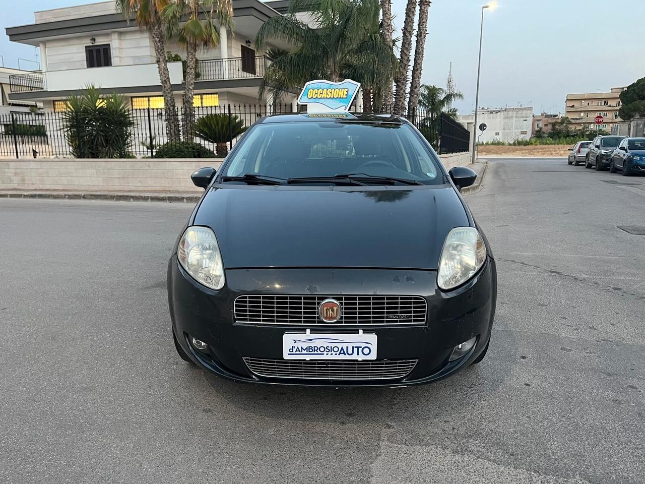 Fiat Grande Punto 1.3 MJT 75 CV 5 porte Dynamic