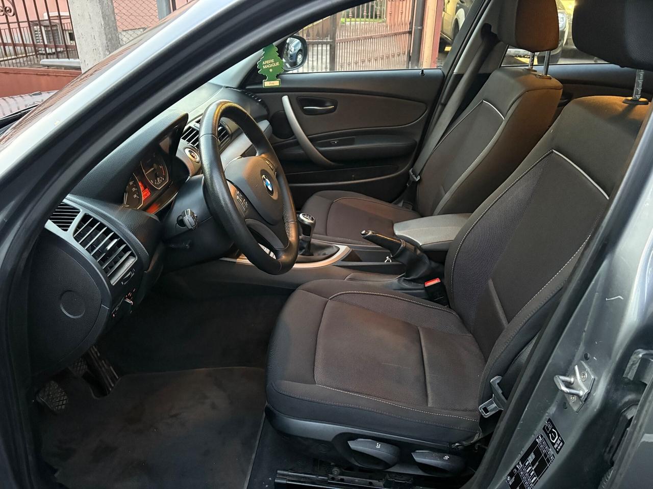 Bmw 118 118d cat 5 porte Futura DPF 12/2010