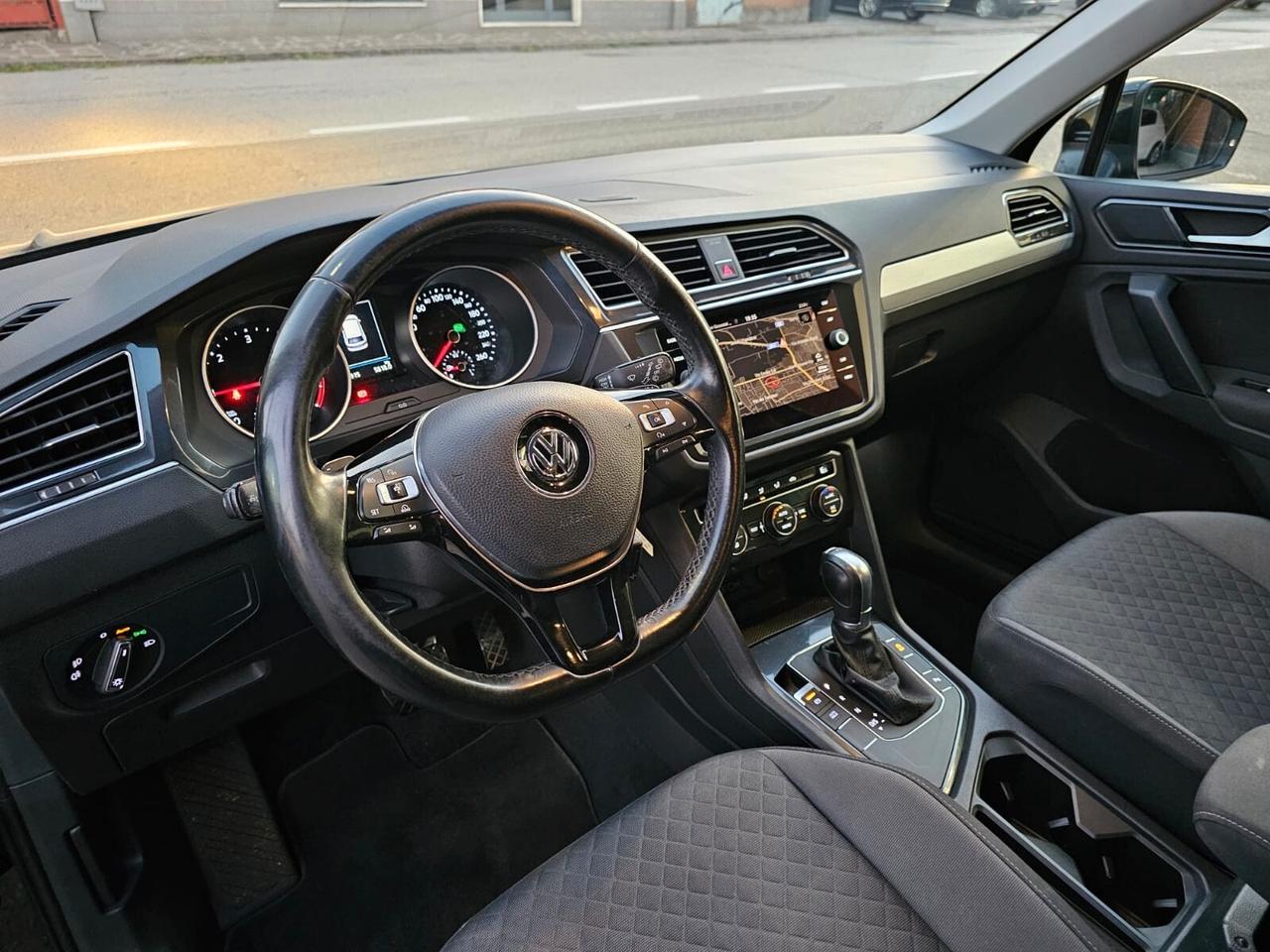Volkswagen Tiguan 2.0 TDI 150cv DSG Style*Navi*Pdc*Euro6*