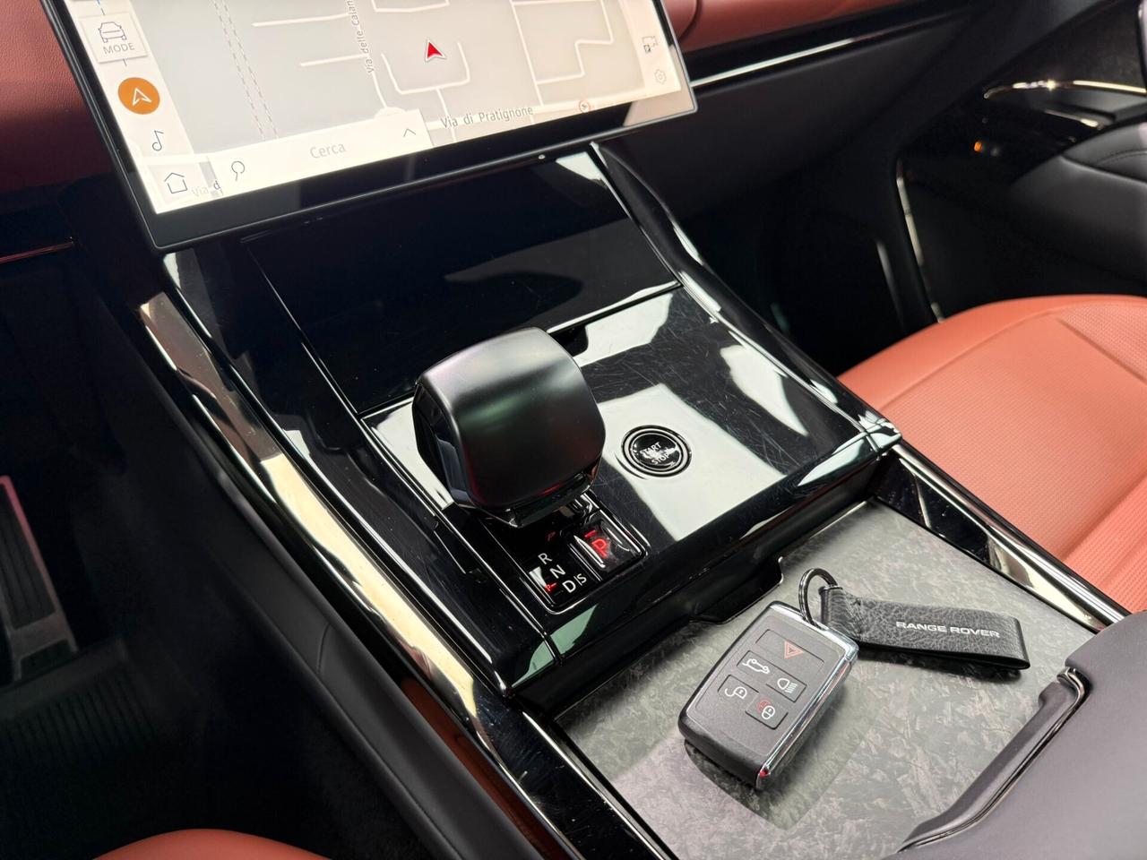 Land Rover Range Sport 4.4 V8 635 CV SV Edition Two (410)