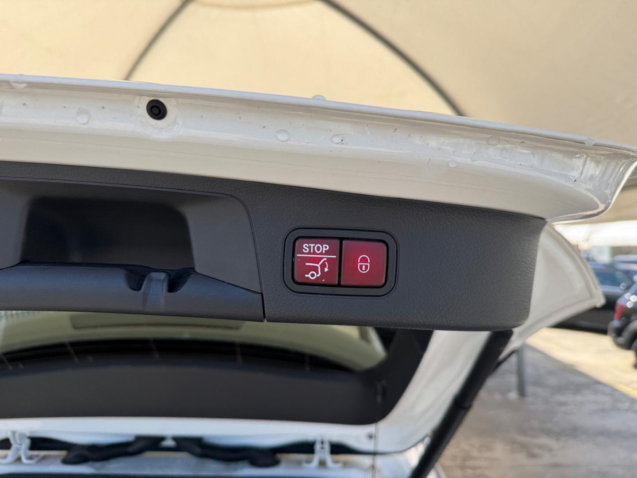 MERCEDES-BENZ GLA 180 d AUTOMATIC. PREMIUM AMG -MY23