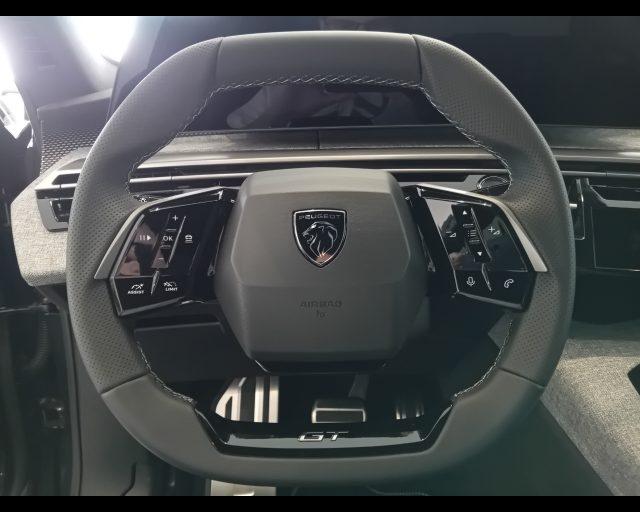 PEUGEOT 3008 1.2 hybrid GT 136cv e-dcs6