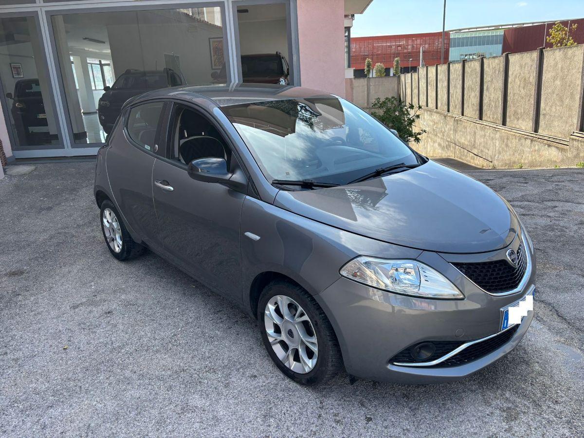 LANCIA Ypsilon 1.2 69CV 5p.GPL Ecochic Gold 5posti