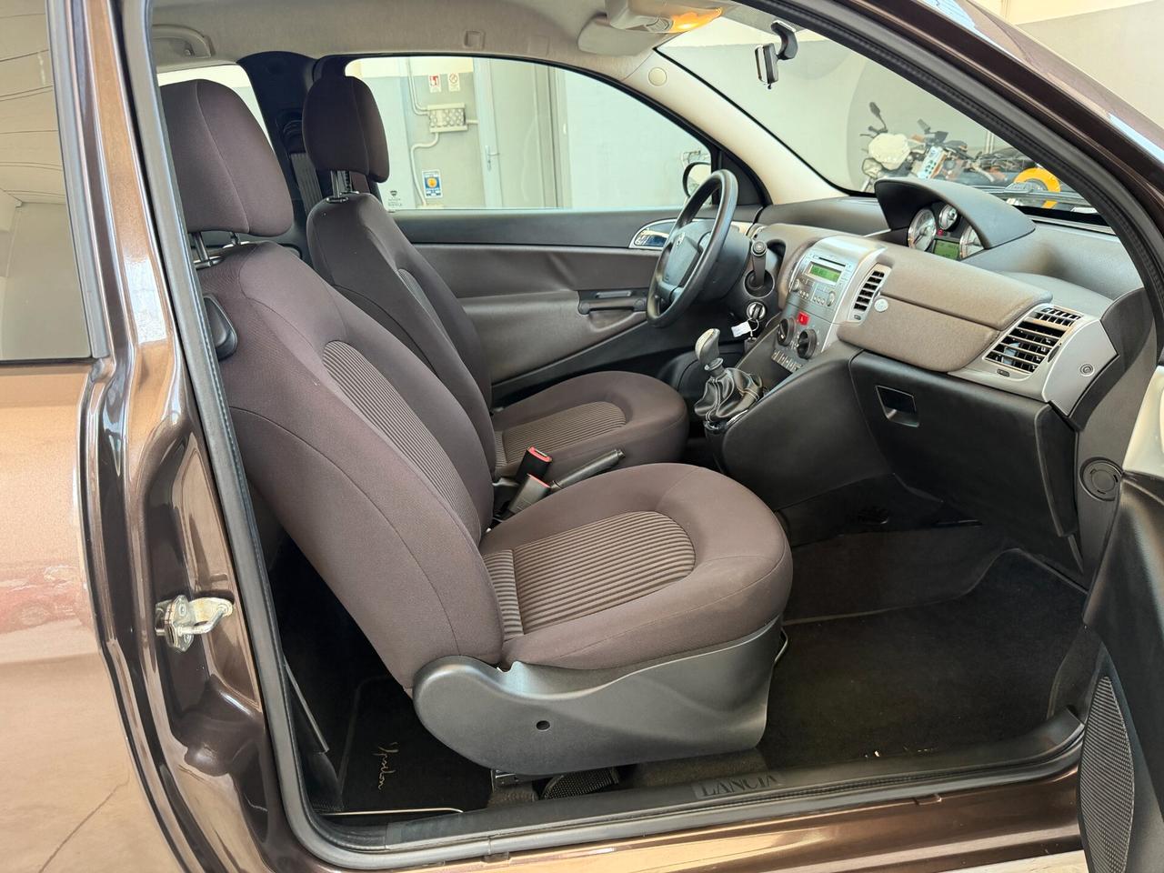 Lancia Ypsilon 1.2 Oro
