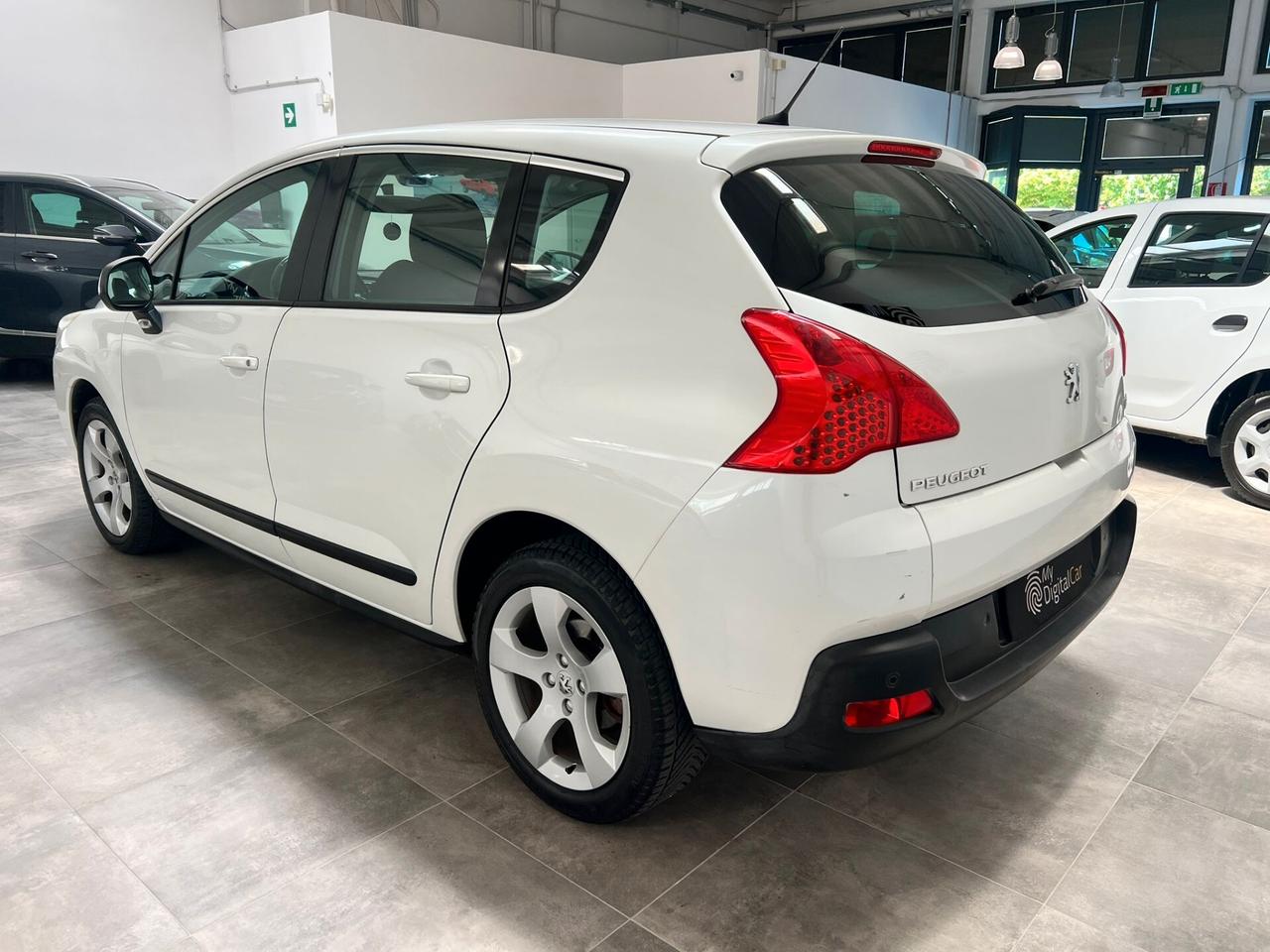 Peugeot 3008 1.6 HDi 110CV Premium