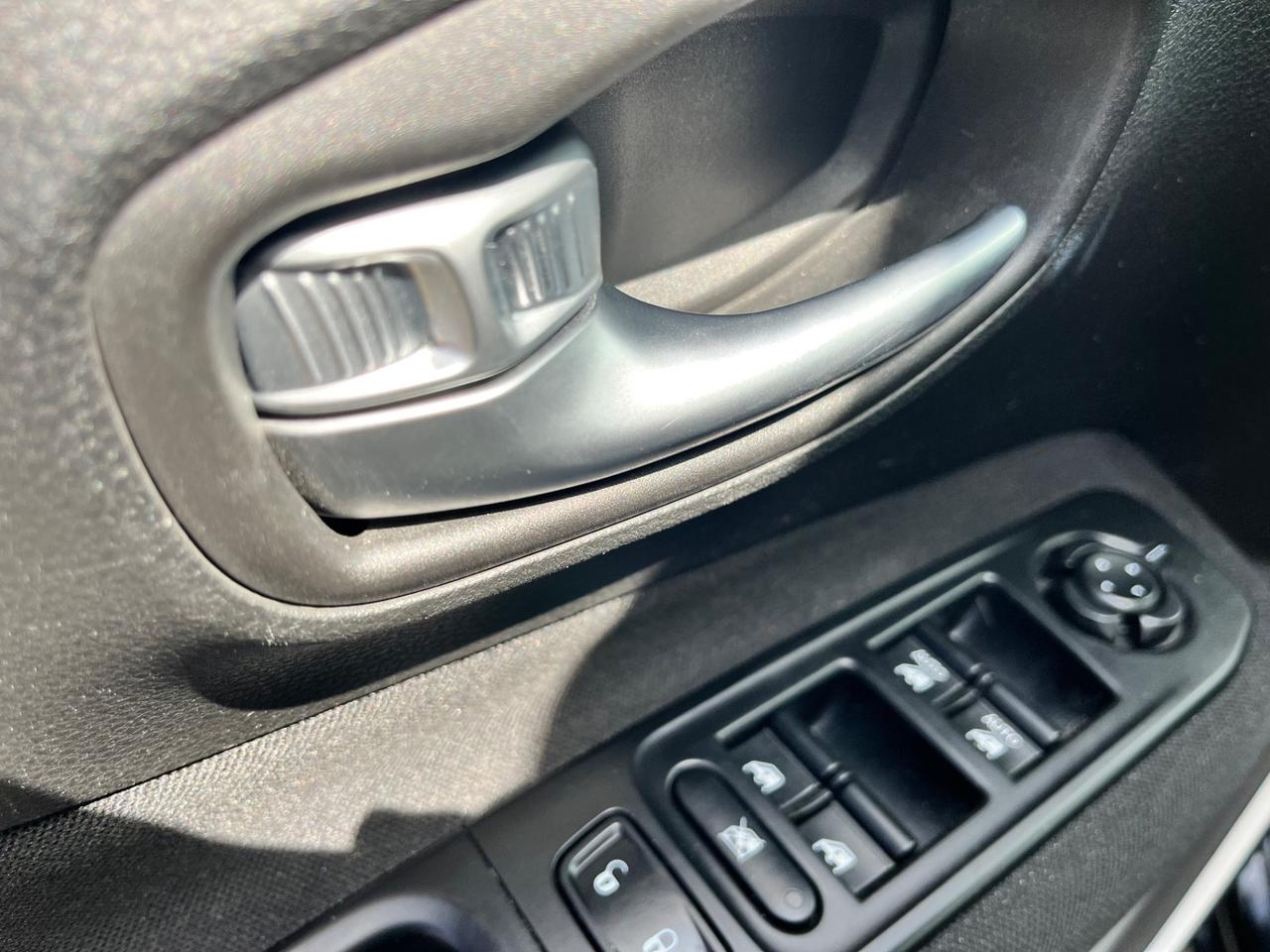 Jeep Renegade 1.6 Mjt 120 CV Longitude