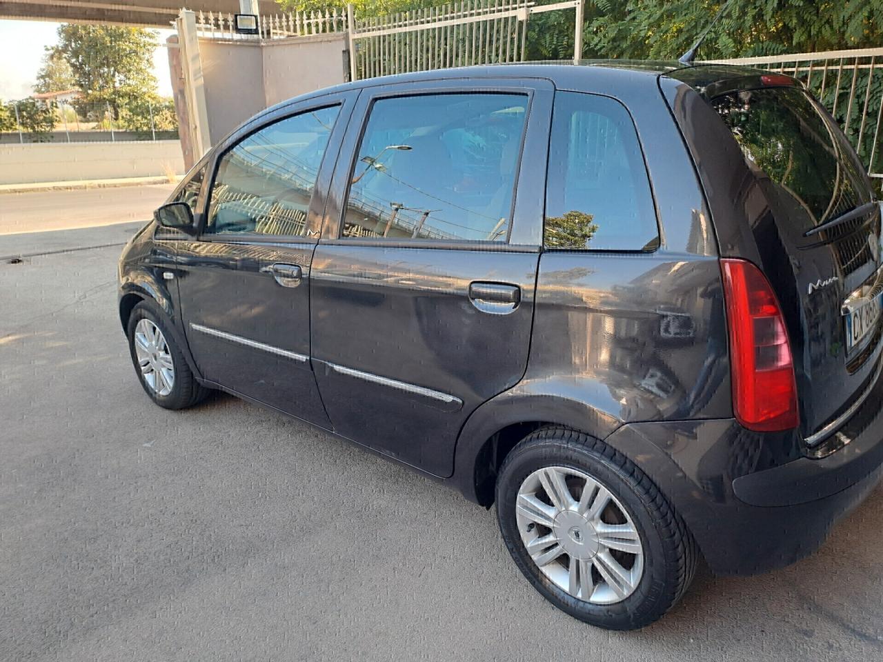 Lancia MUSA 1.9 Multijet Platino Plus