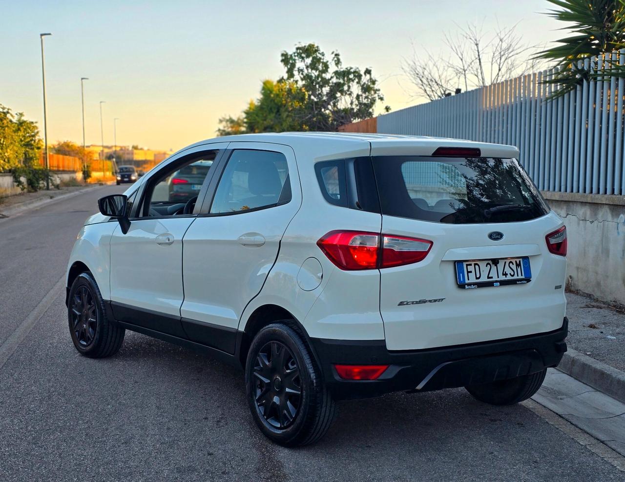 FORD ECOSPORT 2017 CON SOLI 103.000KM PARI AL NUOVO