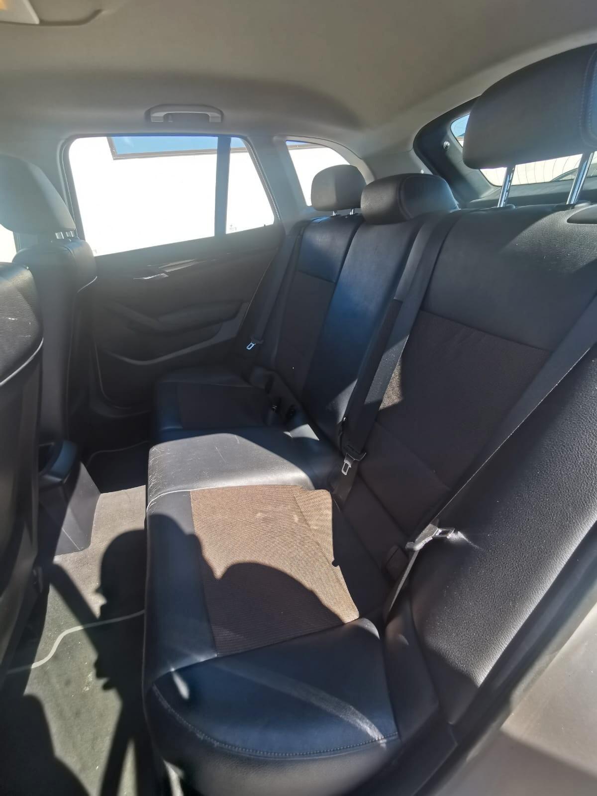 Bmw X1 sDrive16d - 2013