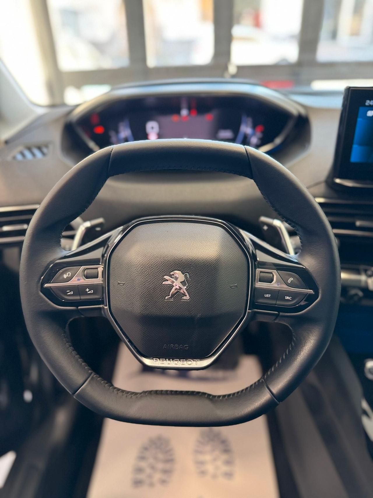 Peugeot 3008 BlueHDi 130 S&S EAT8 Active Business