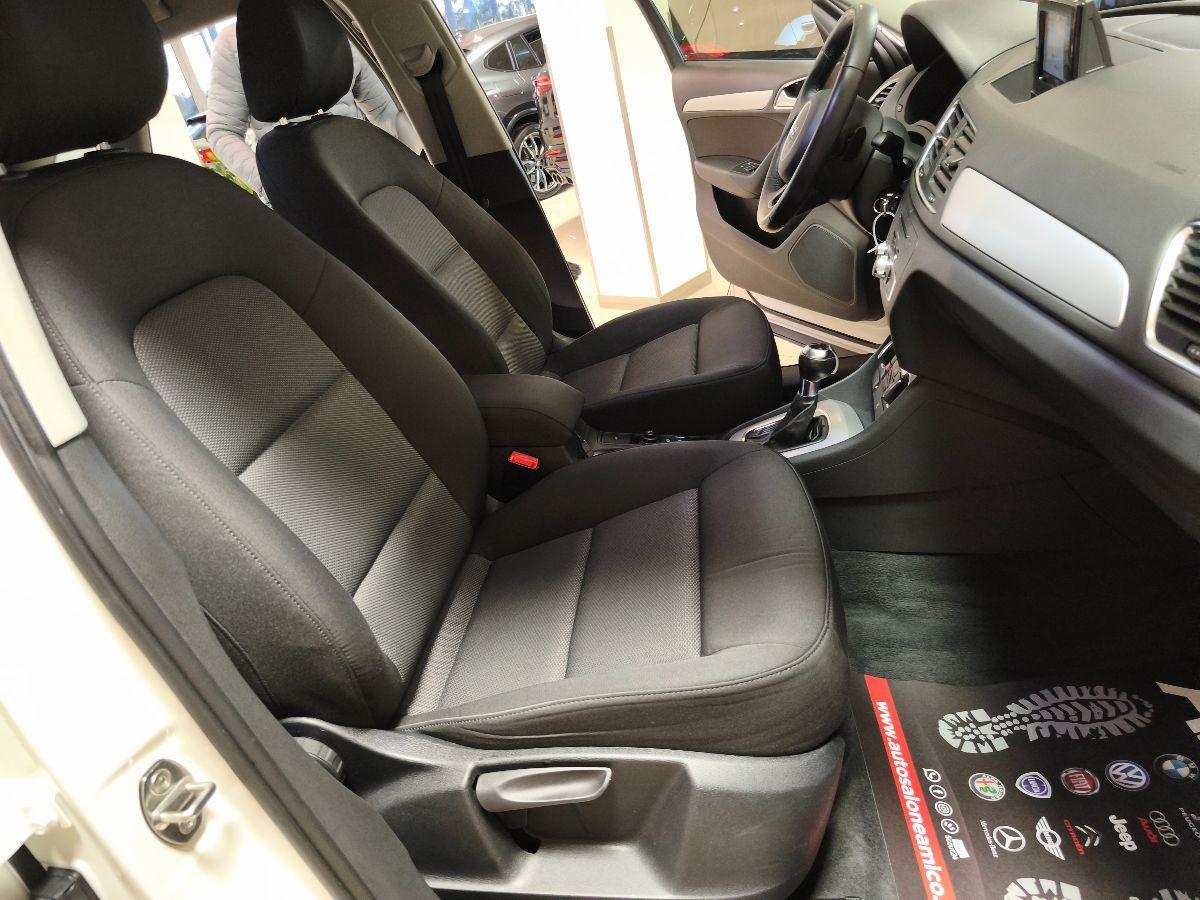 AUDI Q3 2.0 TDI 120CV S-tronic Sport