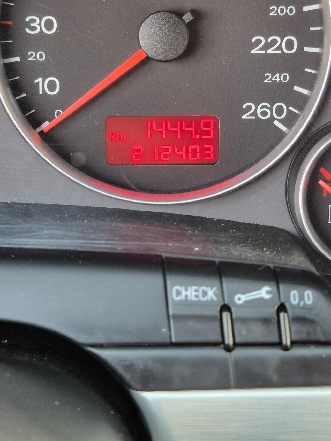 Audi A4 2.0 16V TDI Avant Top