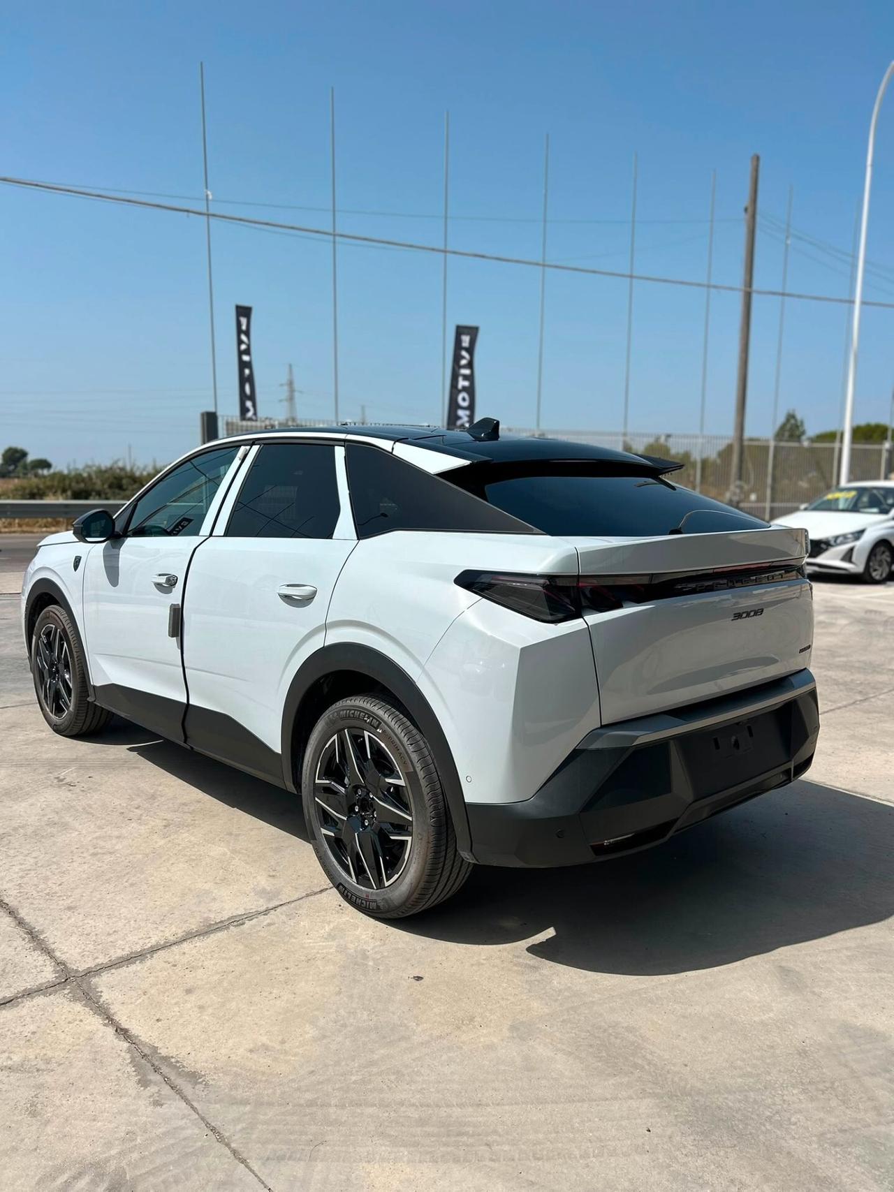 Peugeot 3008 Hybrid 145 e-DCS6 GT