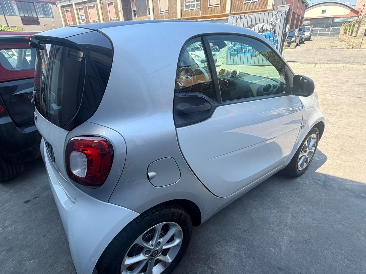 Smart 453 benzina euro 6/b neopatentati