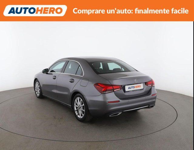 MERCEDES-BENZ A 180 d Automatic Sport