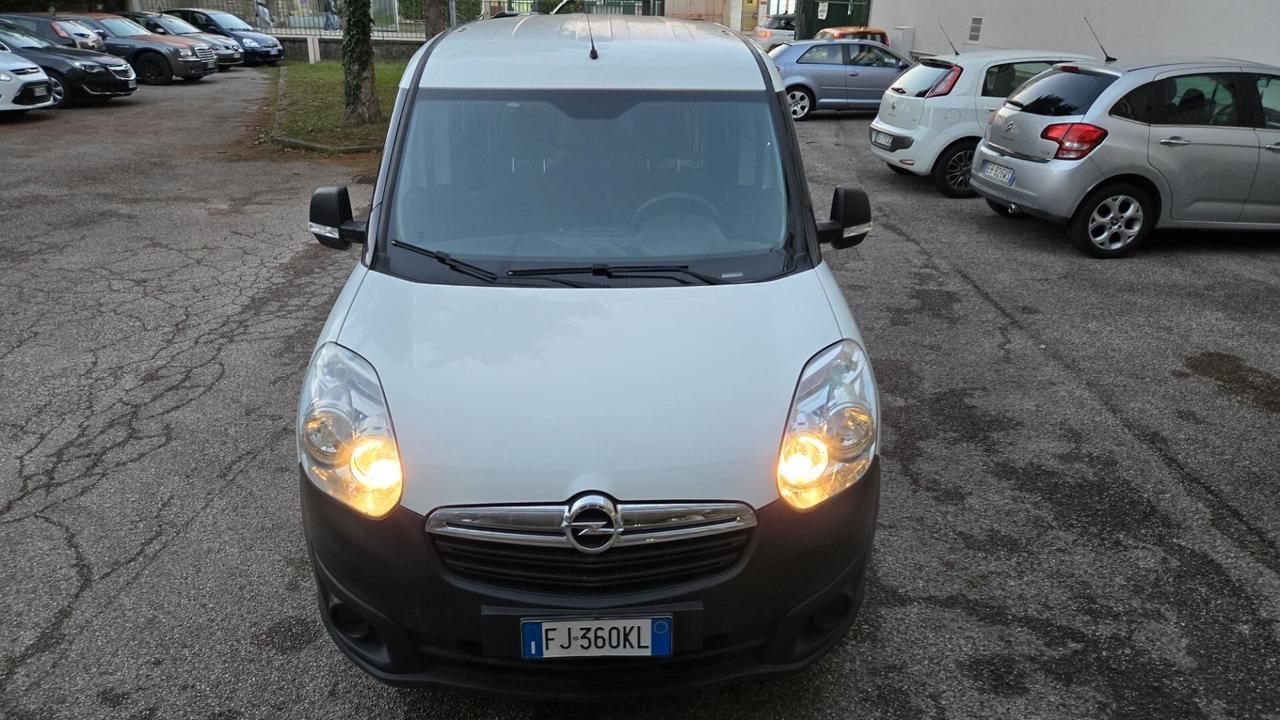 Opel Combo 1.6 CDTi 95CV PC-TN Elective