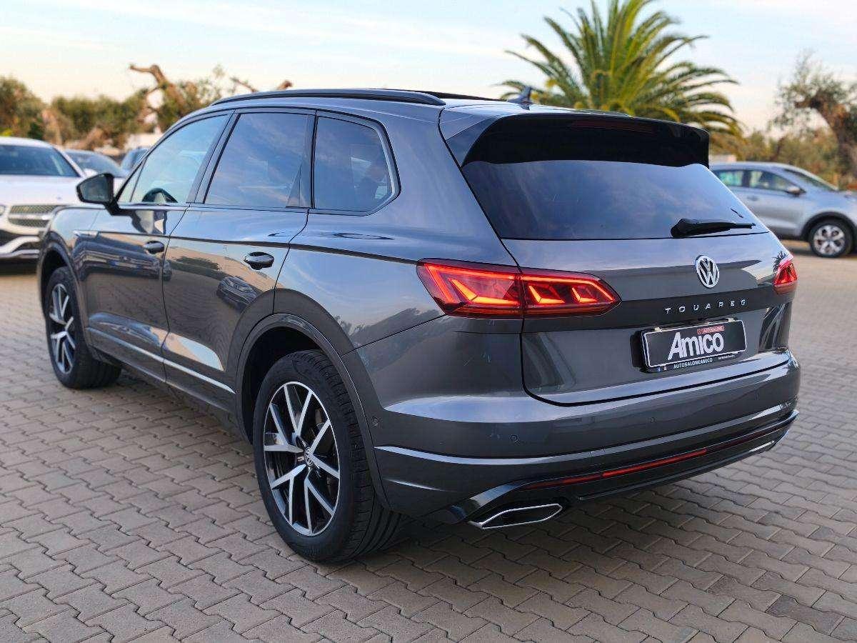 Volkswagen Touareg 3.0 TDI R-LINE Tetto Pelle Led Luci Ambient