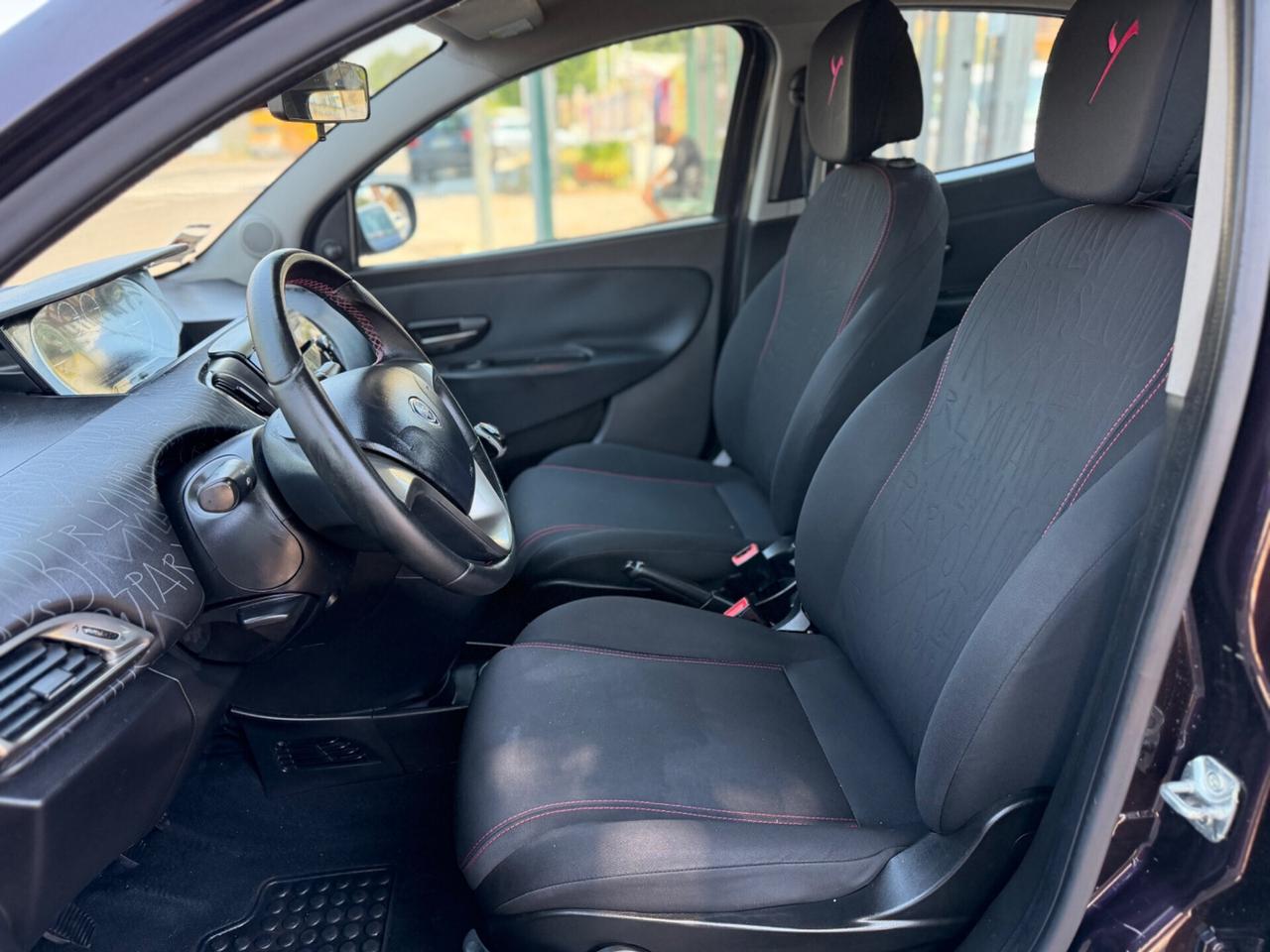 Lancia Ypsilon 1.2 PROMO
