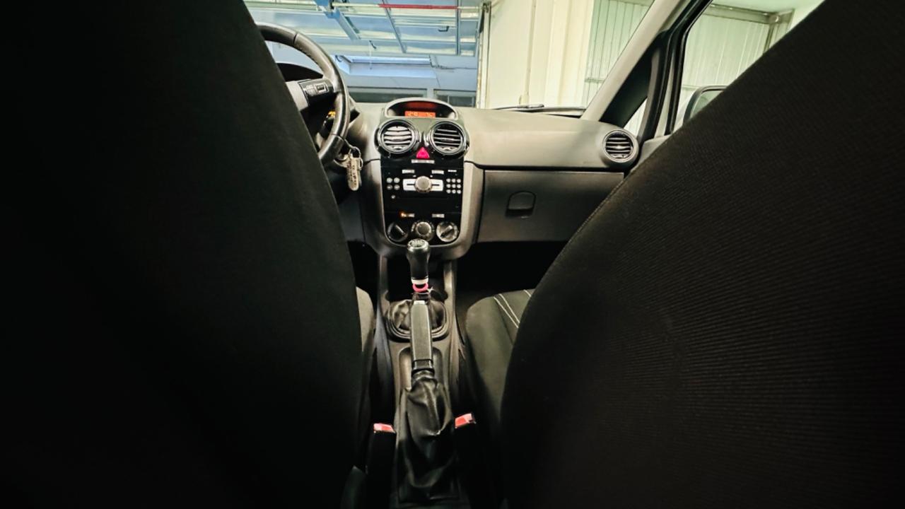Opel Corsa 1.2 80CV 5P GPL OK NEO