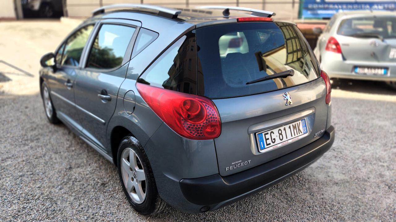 Peugeot 207 1.4 VTi SW Ciel GPL