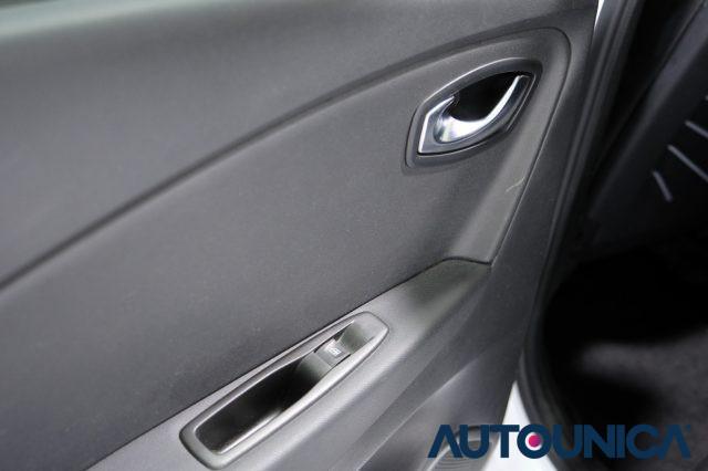 RENAULT Captur DCI 8V 90 CV BUSINESS NEOPATENTATI FARI LED