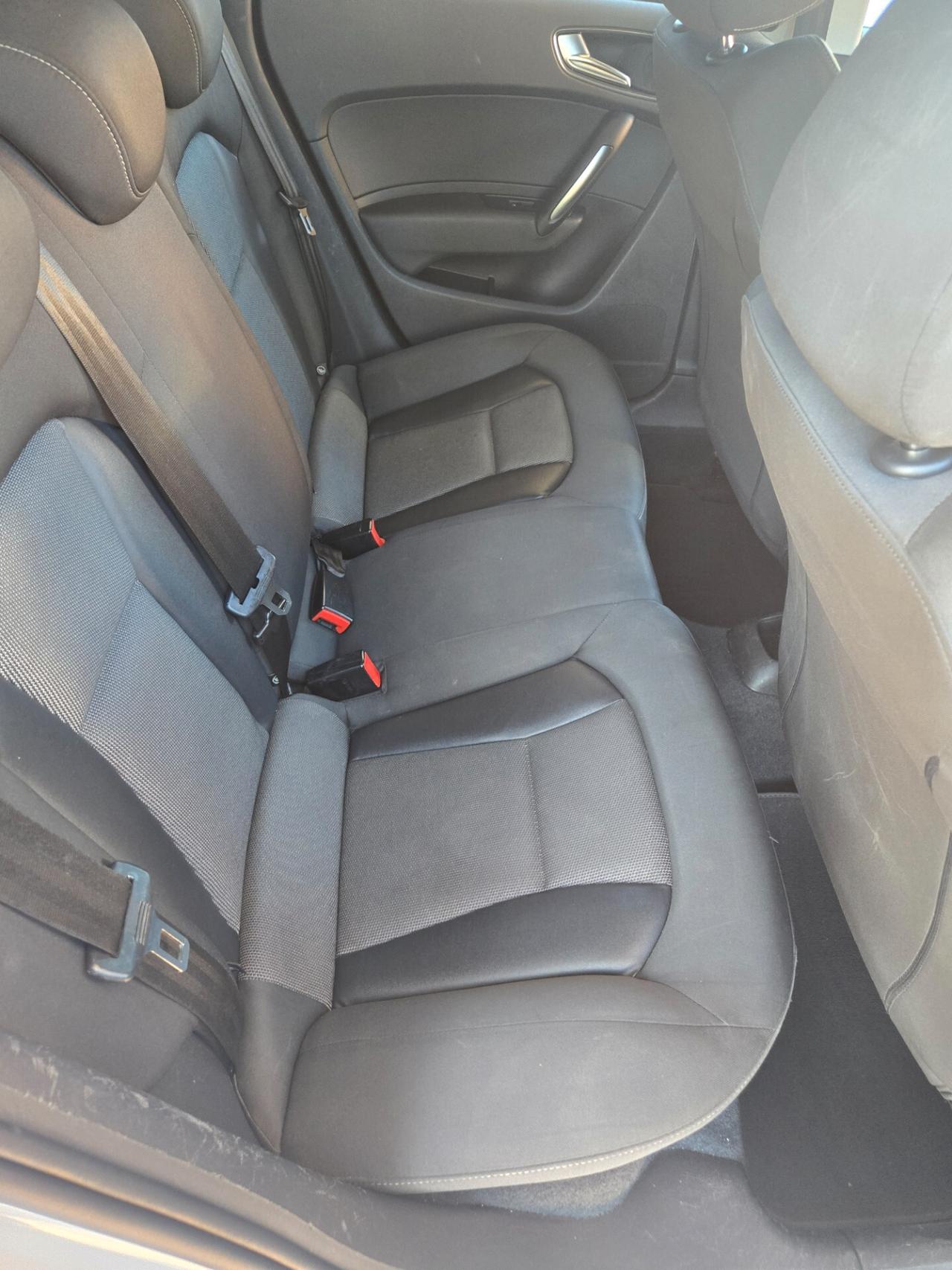Audi A1 1.6 TDI S tronic Attraction