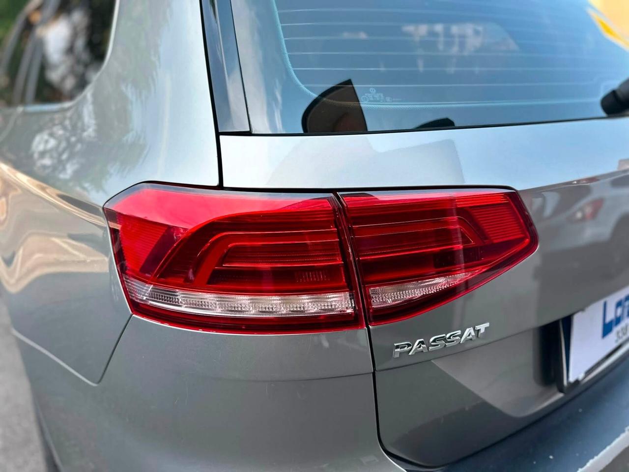 Volkswagen Passat 2.0 TDI DSG Comfortline BlueMotion Technology