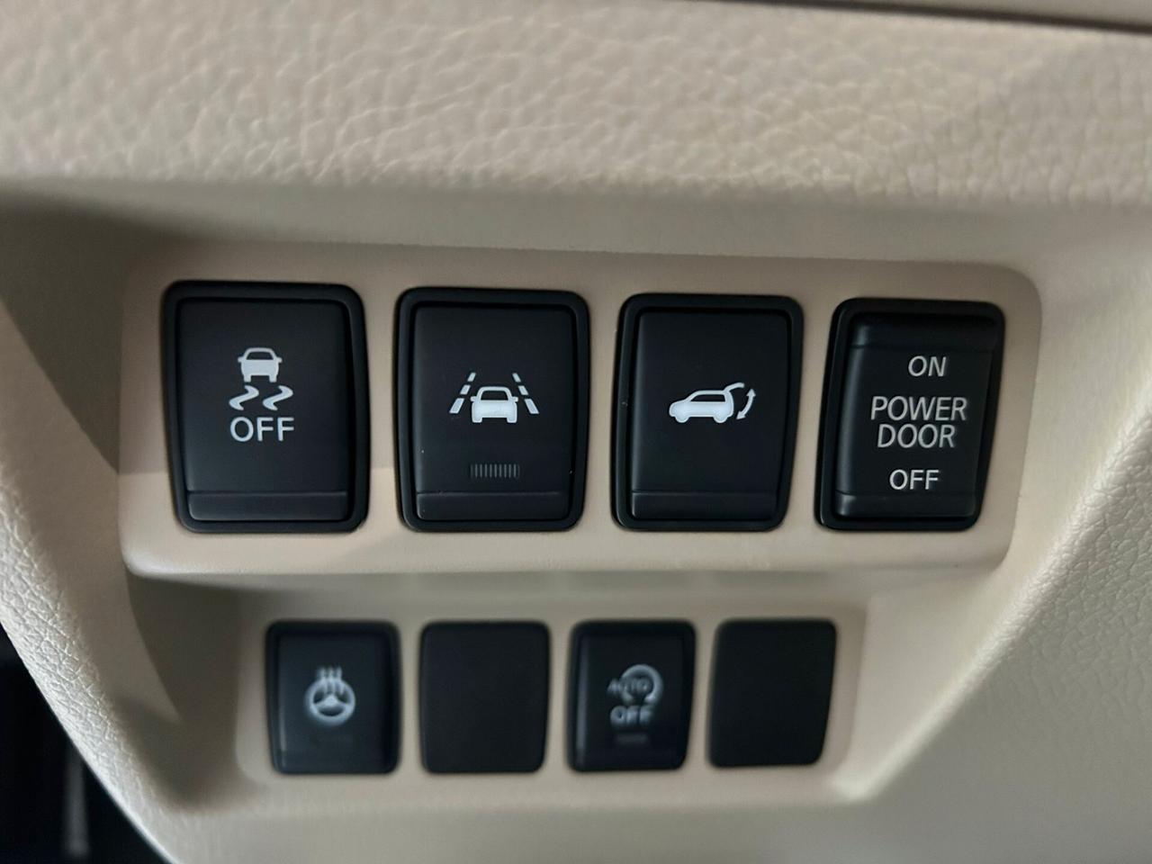 Nissan X-Trail 2.0 dCi 4WD N-Connecta