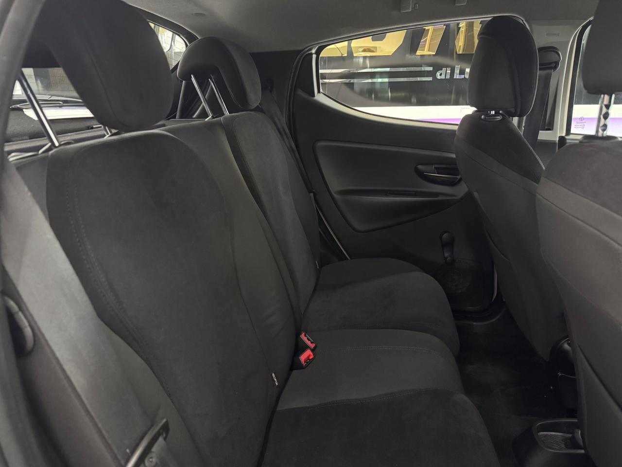 Lancia Ypsilon 0.9 TwinAir 85 CV Metano Ecochic Gold