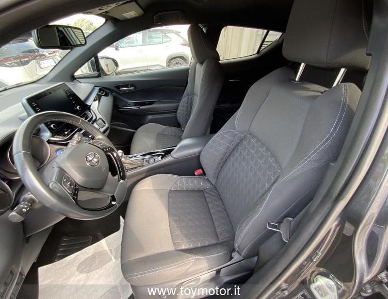 Toyota C-HR (2016-2023) 1.8 Hybrid E-CVT Trend