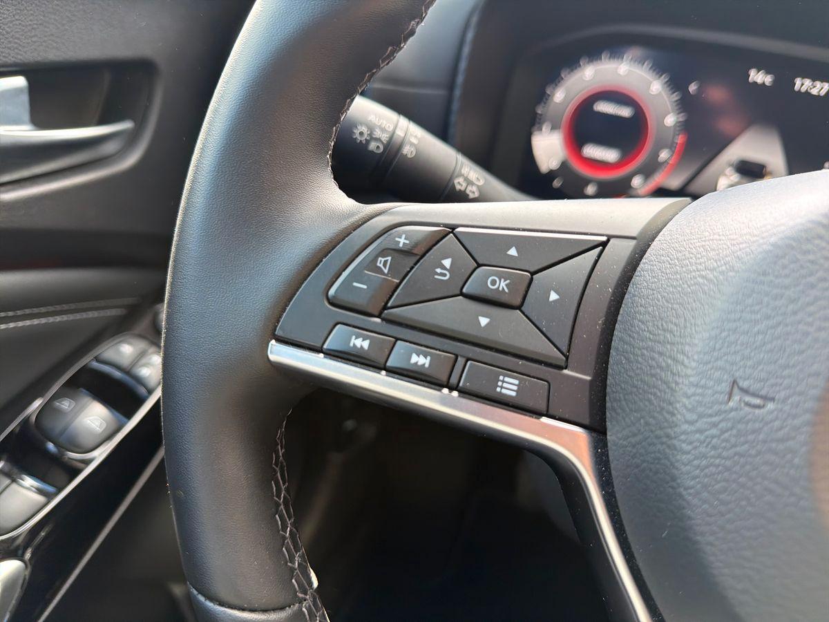 NISSAN JUKE TEKNA MT