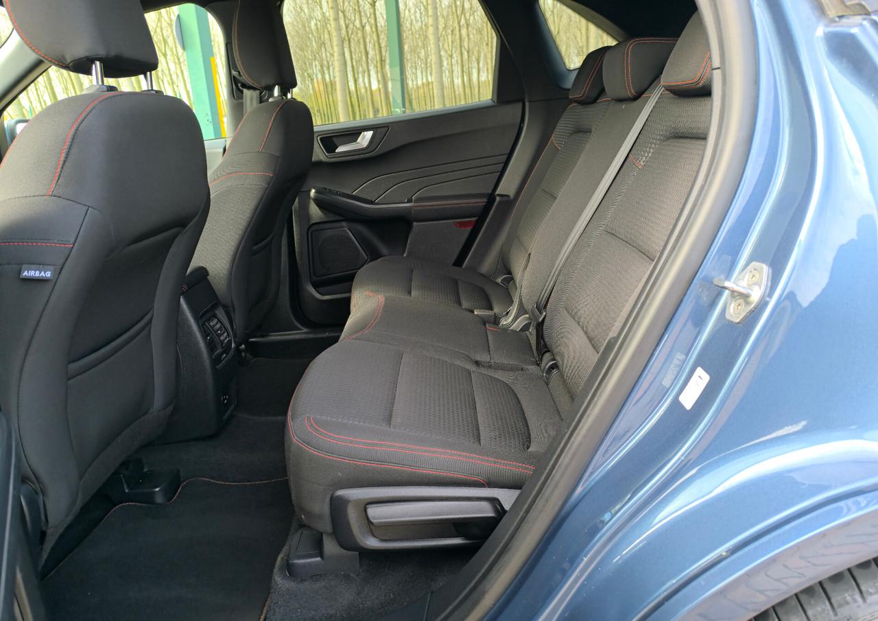 Ford Kuga 2.5 Full Hybrid 190 CV CVT 2WD ST-Line X Design