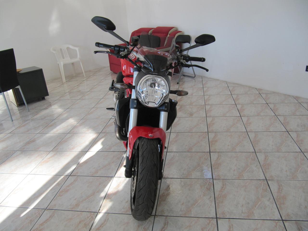 ducati monster 1200