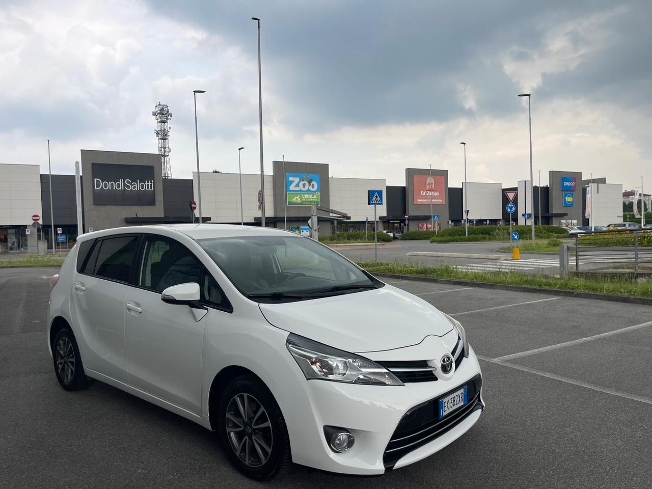 Toyota Verso 1.6 D-4D Style
