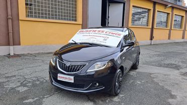 Lancia Ypsilon 1.0 FireFly 5 porte S&S Hybryd Gold km. 37000